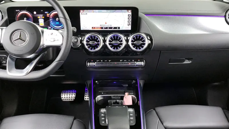 Mercedes-Benz EQA
