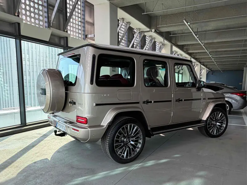Mercedes-Benz G-Class