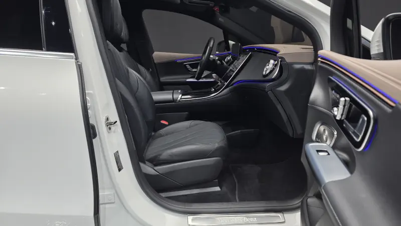 Mercedes-Benz EQE