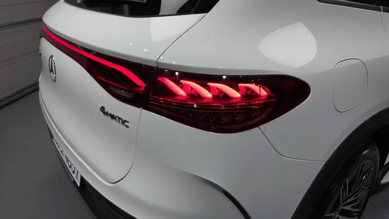 Mercedes-Benz EQE