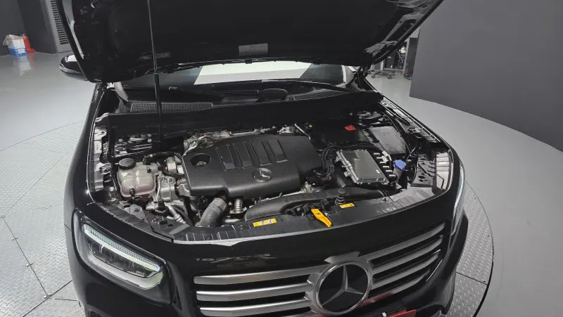 Mercedes-Benz GLB-Class