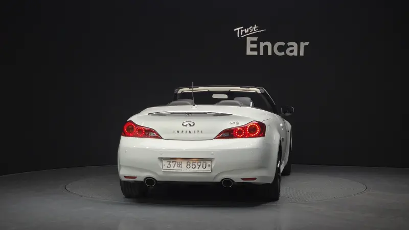 Infiniti G37
