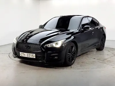 Infiniti Q50