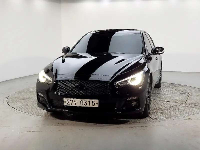 Infiniti Q50