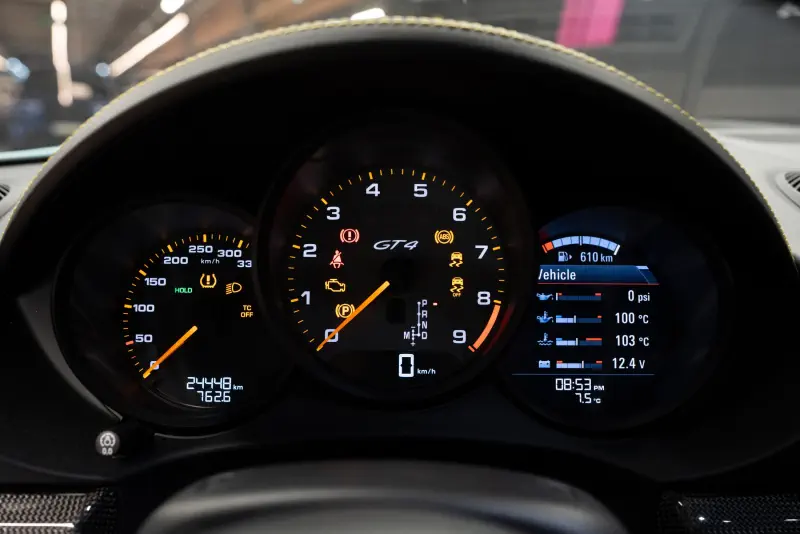 Porsche Cayman
