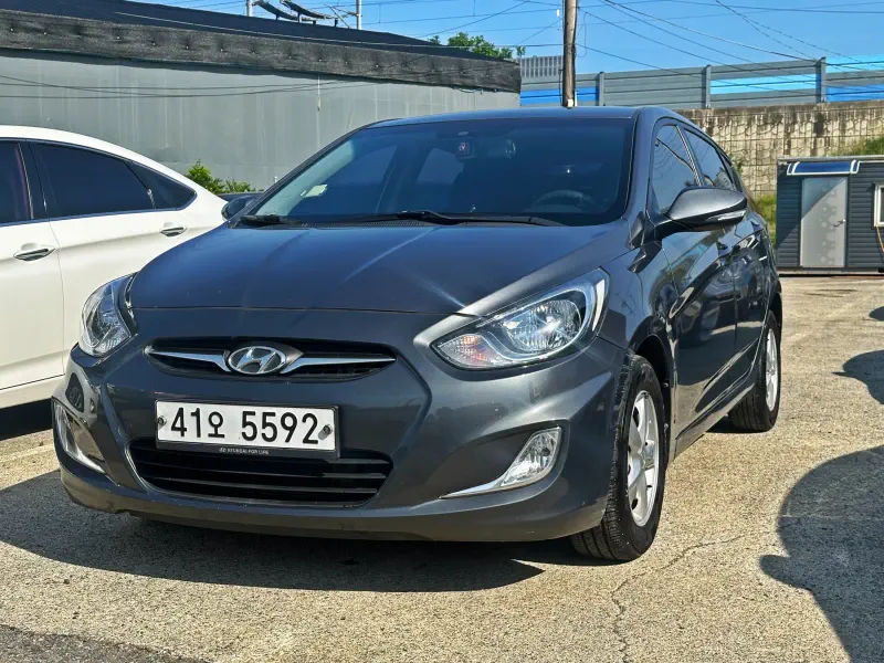 Hyundai Accent