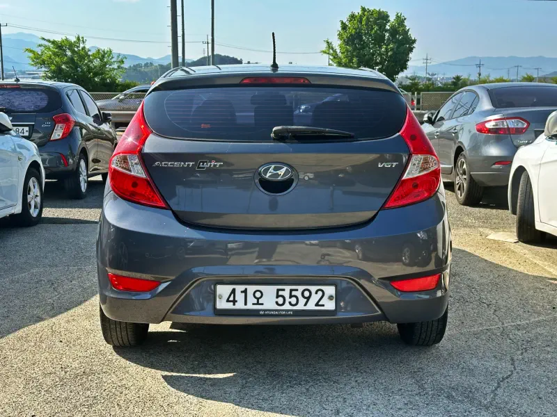 Hyundai Accent
