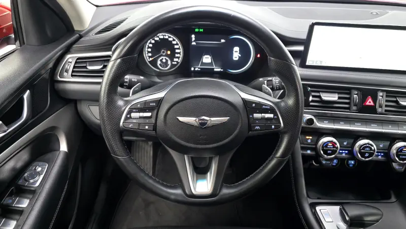 Genesis G70
