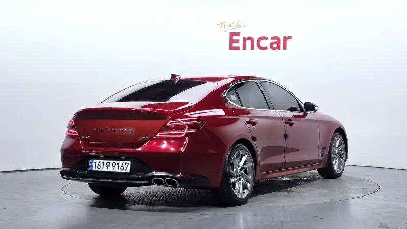 Genesis G70