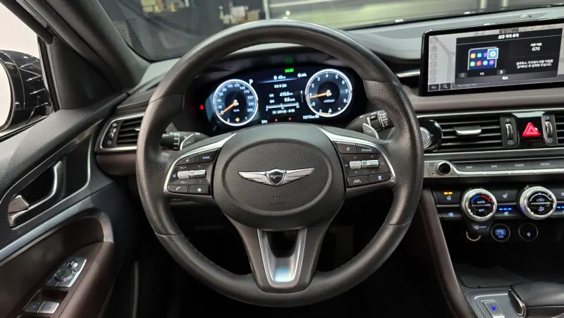 Genesis G70