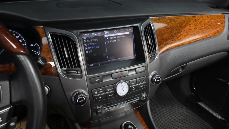 Hyundai Equus