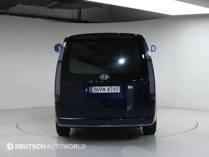 Hyundai Staria