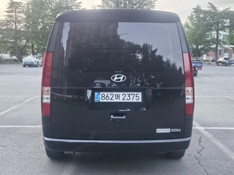 Hyundai Staria
