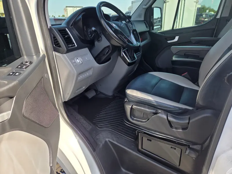 Hyundai H1