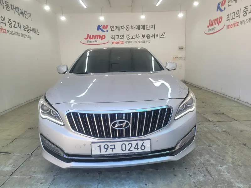 Hyundai Aslan
