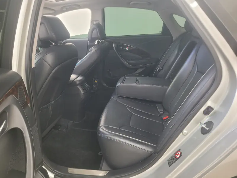 Hyundai Aslan