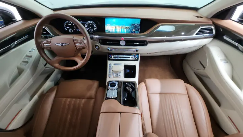 Genesis G90