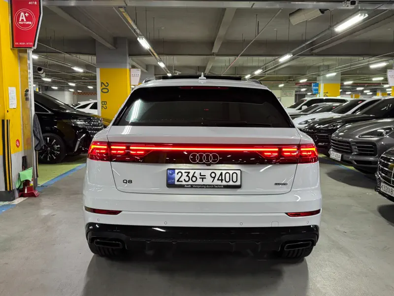 Audi Q8
