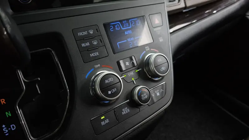 Toyota Sienna
