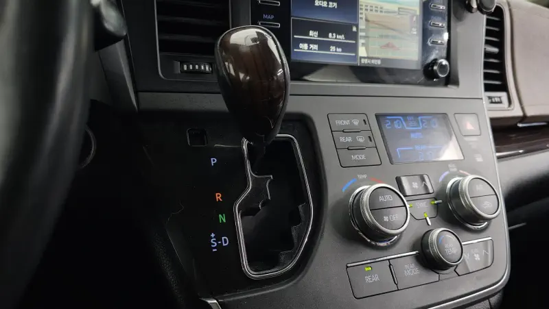 Toyota Sienna