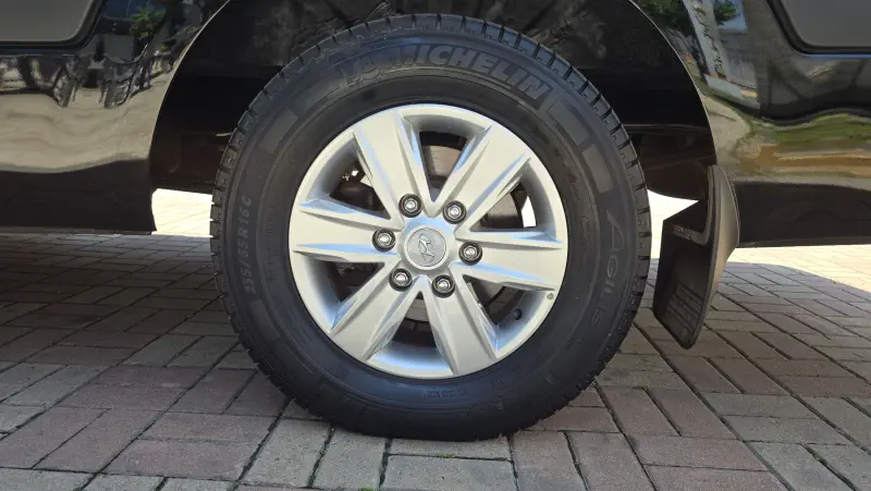Hyundai H1