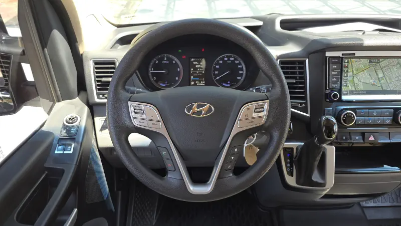 Hyundai H1