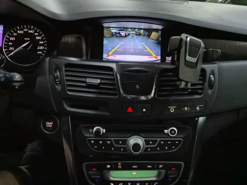 Renault Samsung SM5