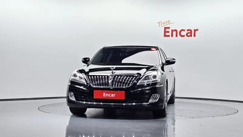 Hyundai Equus