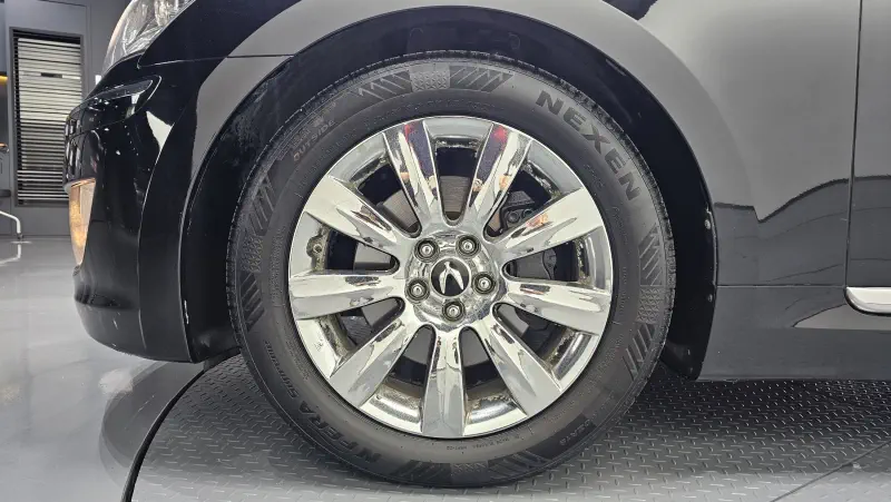 Hyundai Equus