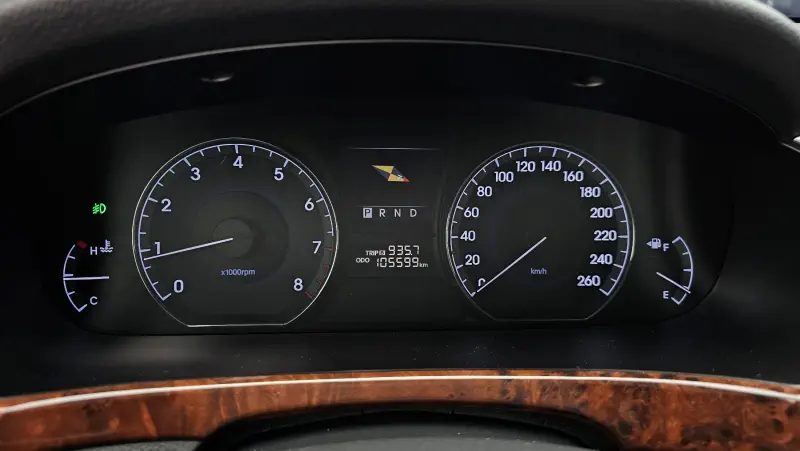 Hyundai Equus