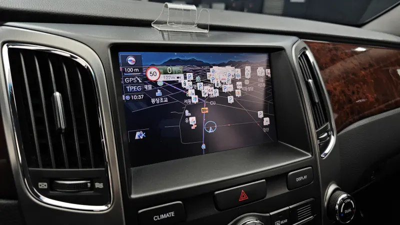 Hyundai Equus