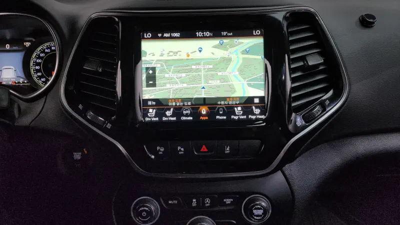 Jeep Cherokee