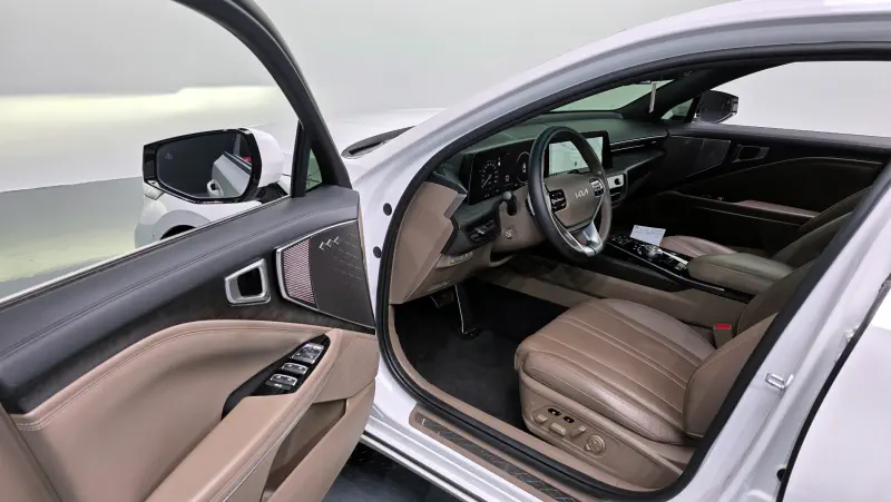Kia K8