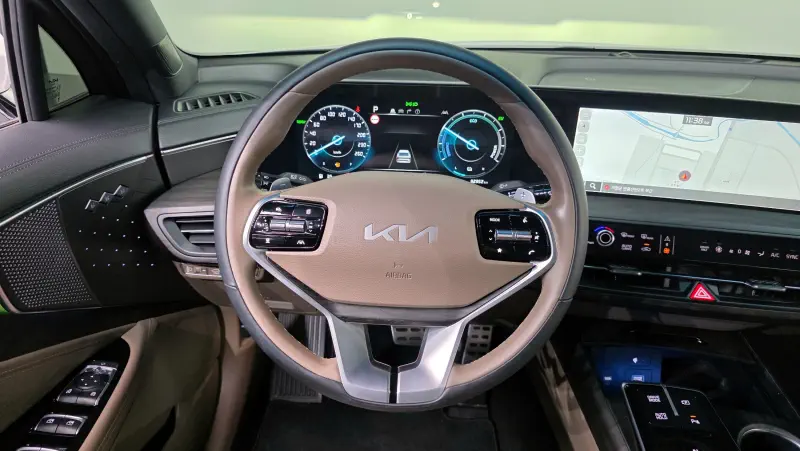 Kia K8