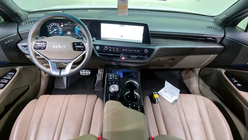 Kia K8