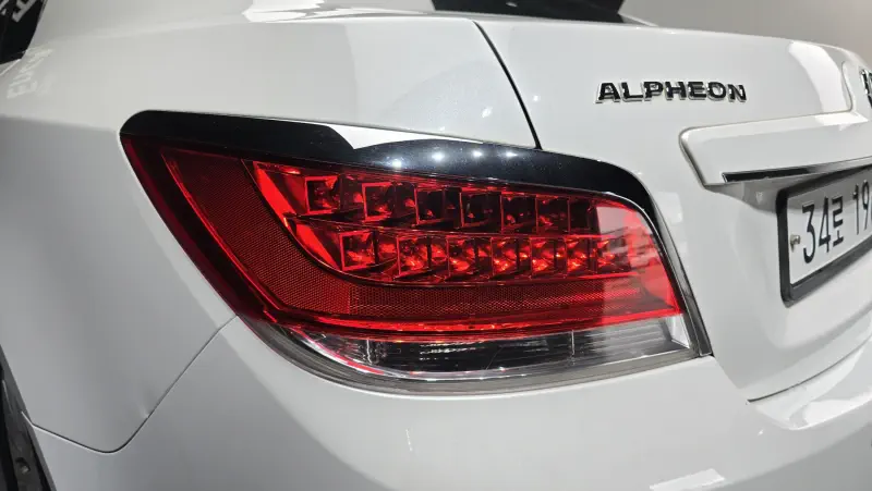 Daewoo Alpheon