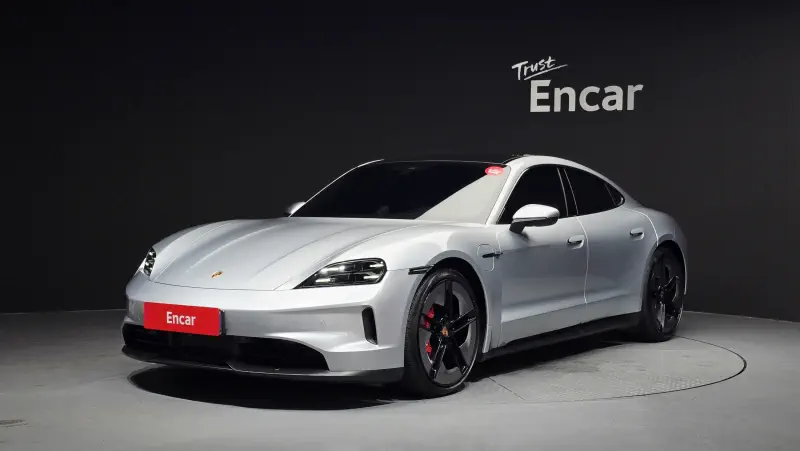 Porsche Taycan