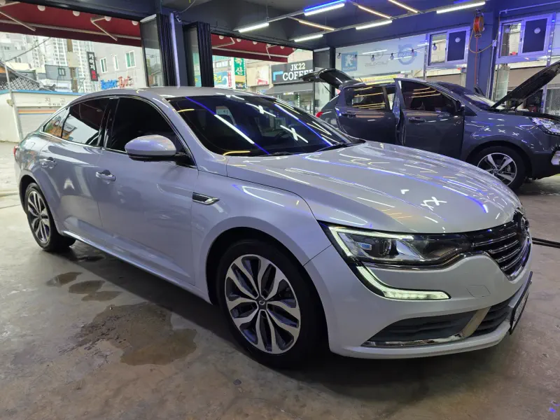 Renault Samsung SM6