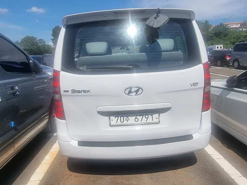 Hyundai Grand Starex