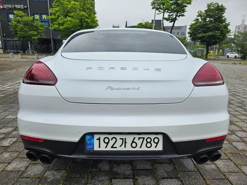 Porsche Panamera