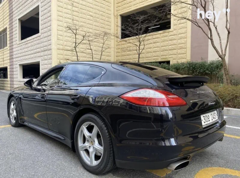 Porsche Panamera