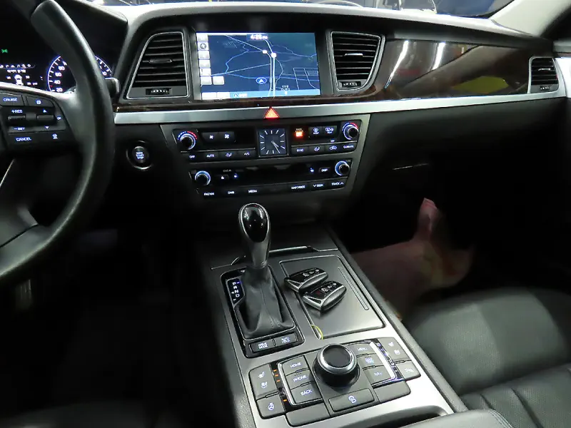 Hyundai Genesis