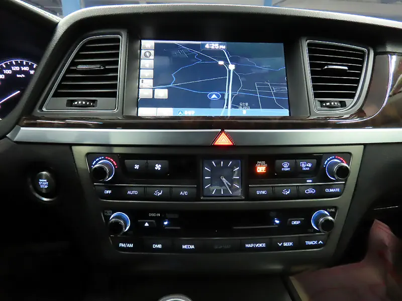 Hyundai Genesis