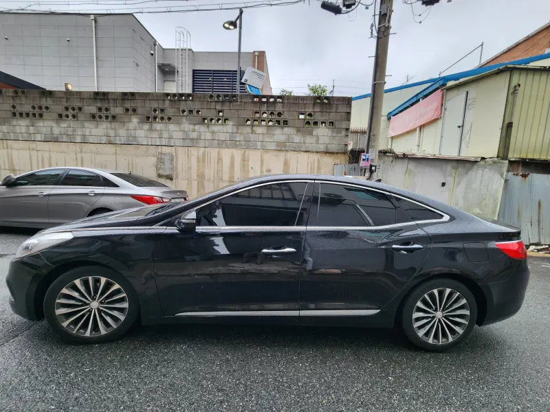 Hyundai Grandeur