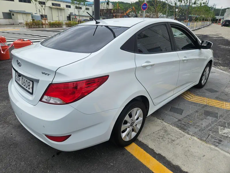 Hyundai Accent