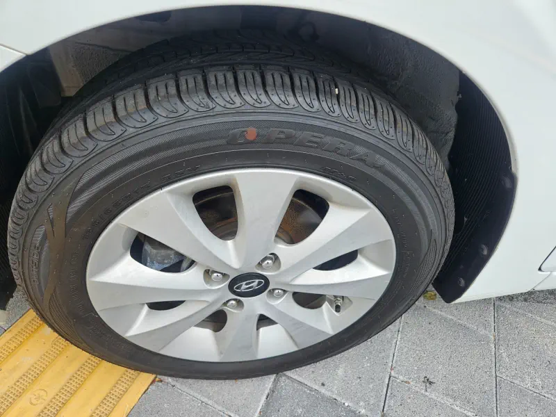 Hyundai Accent