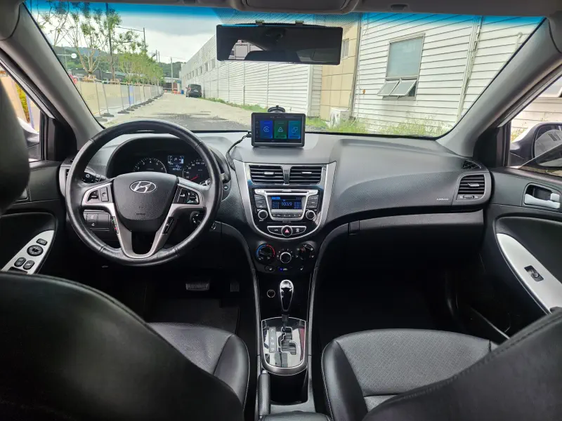 Hyundai Accent