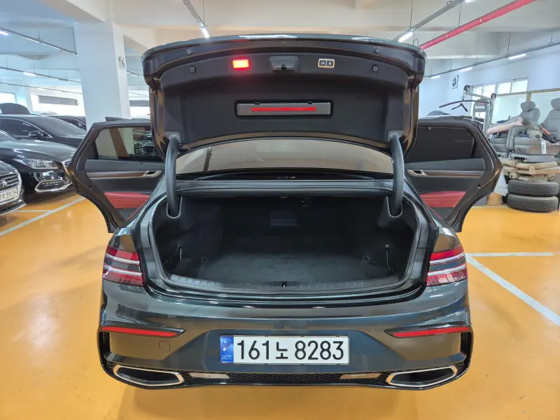 Genesis G80