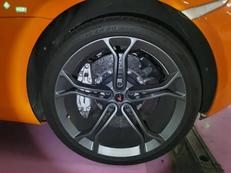 Mclaren 650S