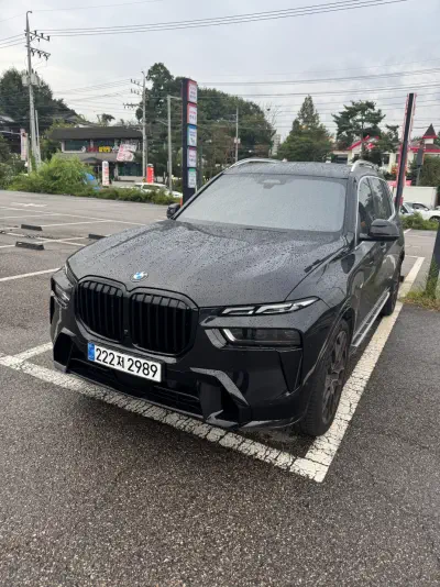 BMW X7